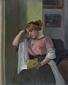 Femme lisant dans un intérieur by Félix Vallotton