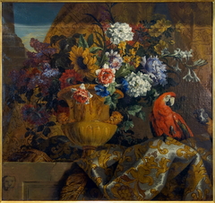 Vase d'or avec des fleurs et des perroquets by Jean-Baptiste Monnoyer