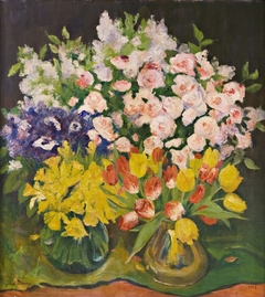Blumenstrauß by George Mosson